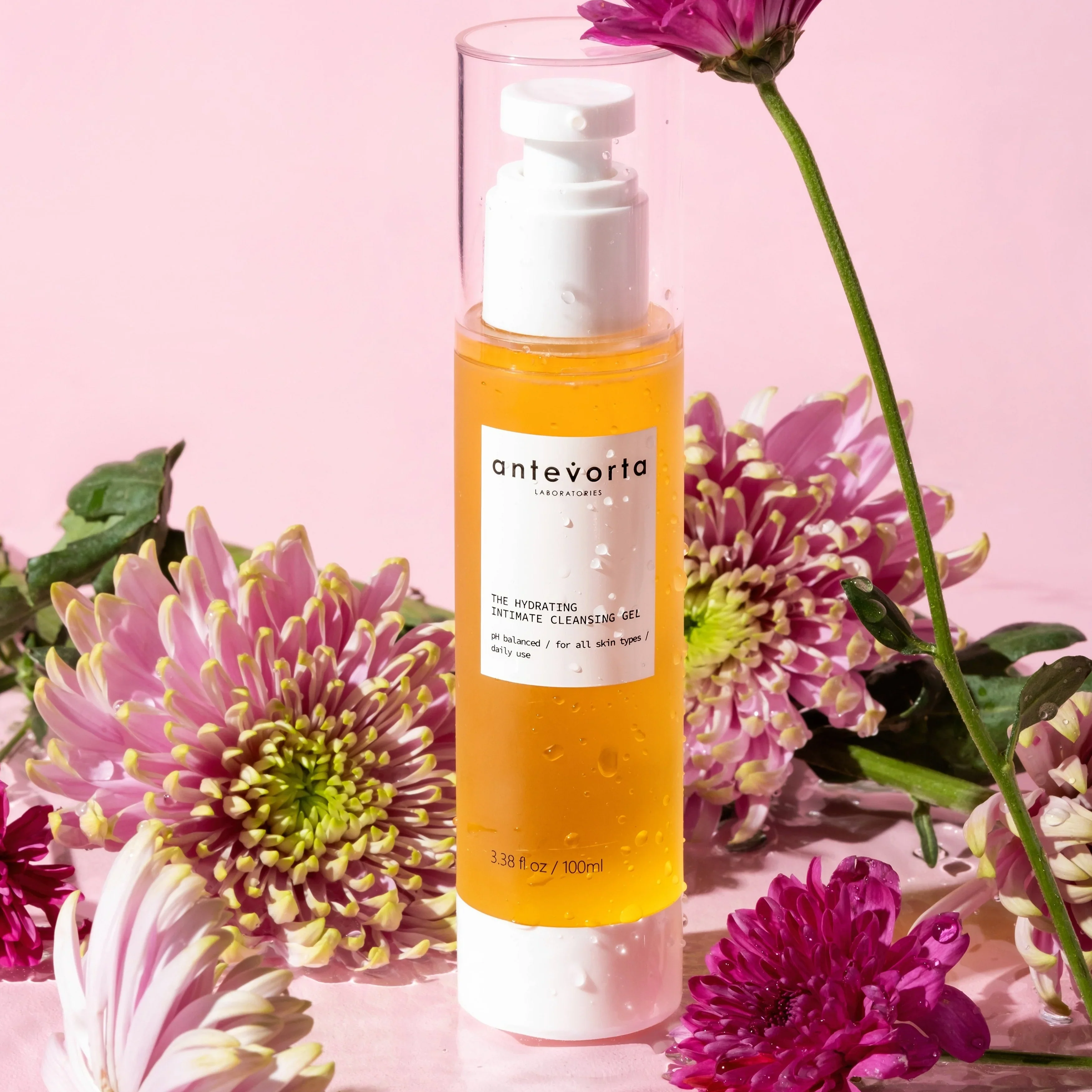 The Hydrating Intimate Cleansing Gel Retail Pack - Retail 12 Pack - Image 3
